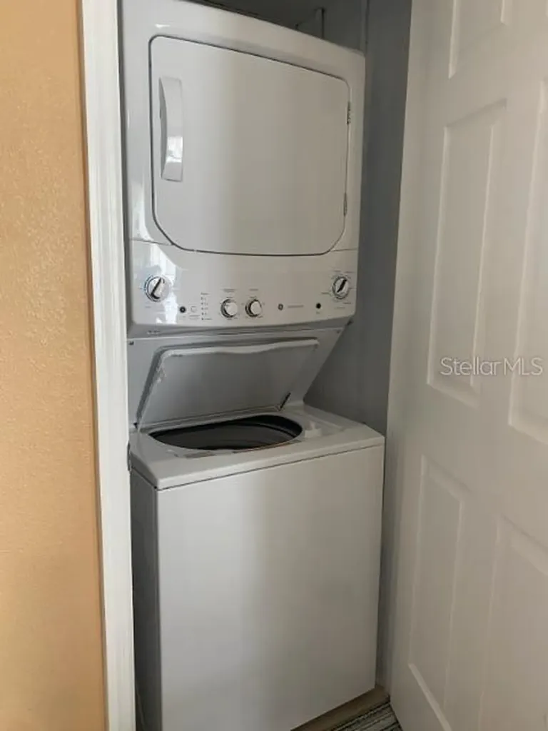 2453 Ridge Avenue Sarasota FL 34235