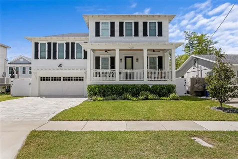 1223 5th Street S St Petersburg FL 33701