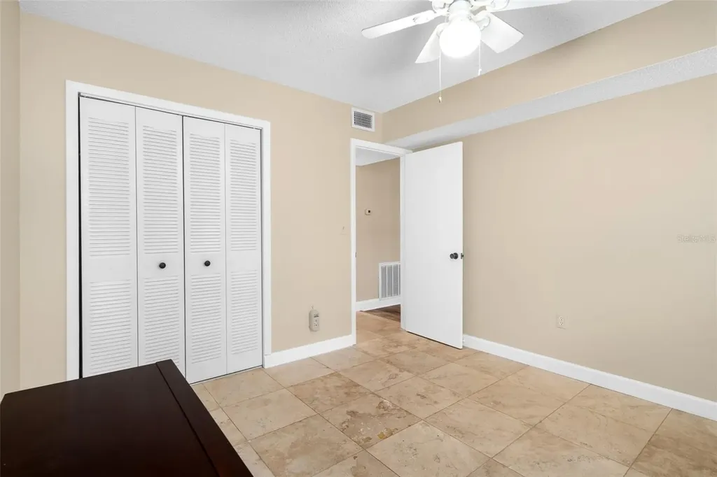 10033 64th Avenue N St Petersburg FL 33708