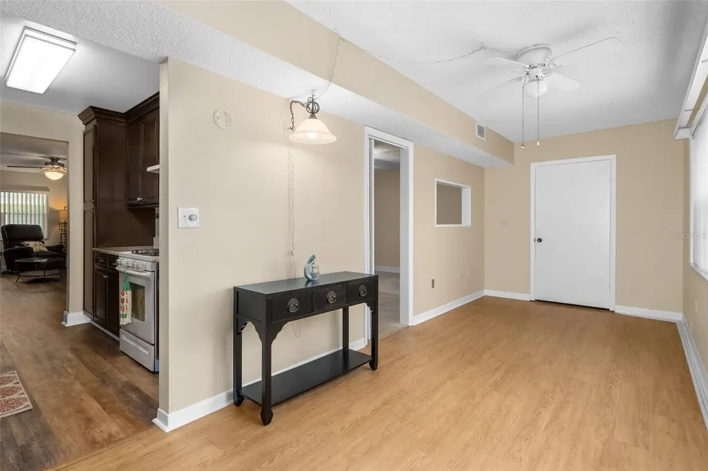 10033 64th Avenue N St Petersburg FL 33708