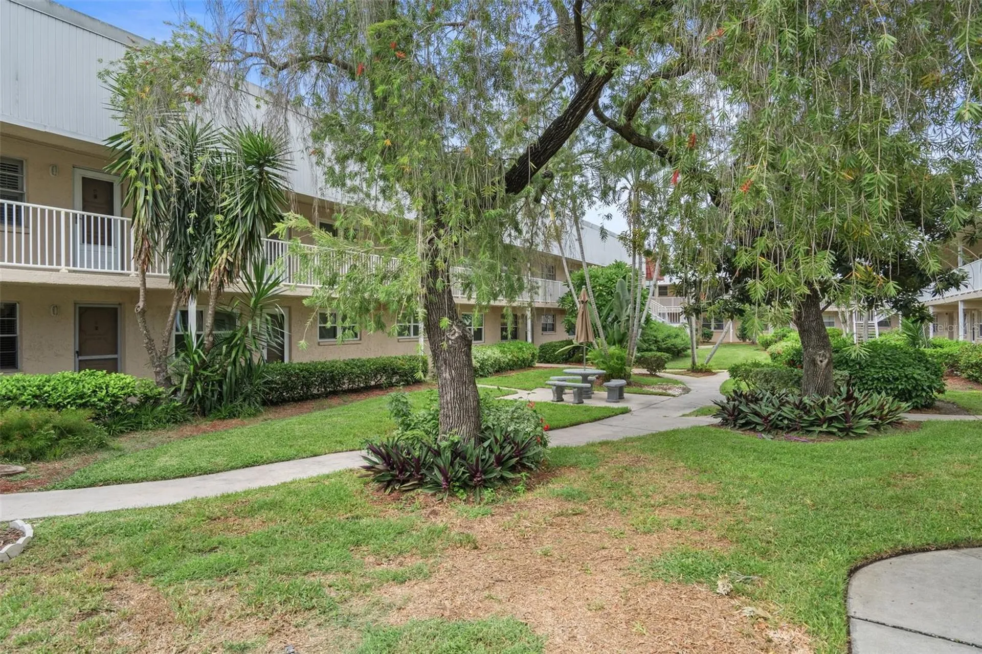 10033 64th Avenue N St Petersburg FL 33708