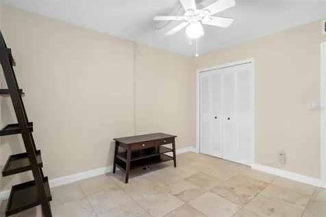 10033 64th Avenue N St Petersburg FL 33708