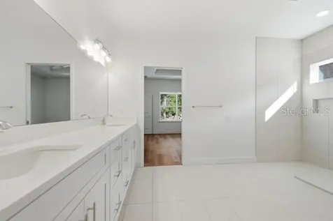 6726 SW 1oth Lane Gainesville FL 32607