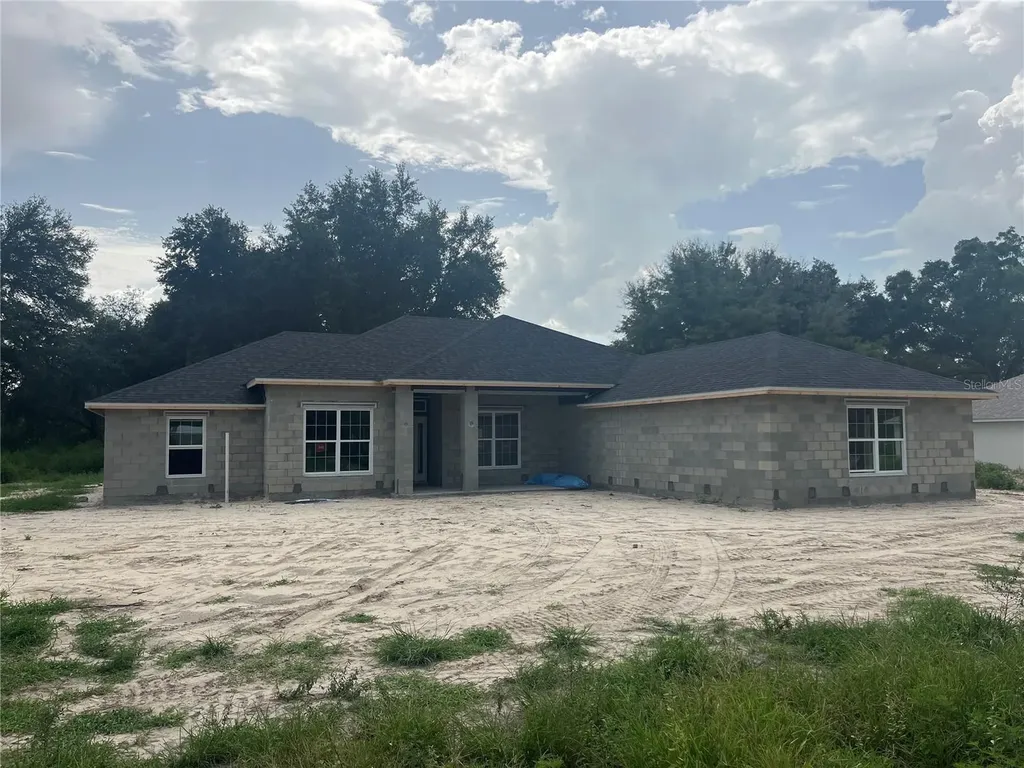 16832 SE 23rd Avenue Summerfield FL 34491