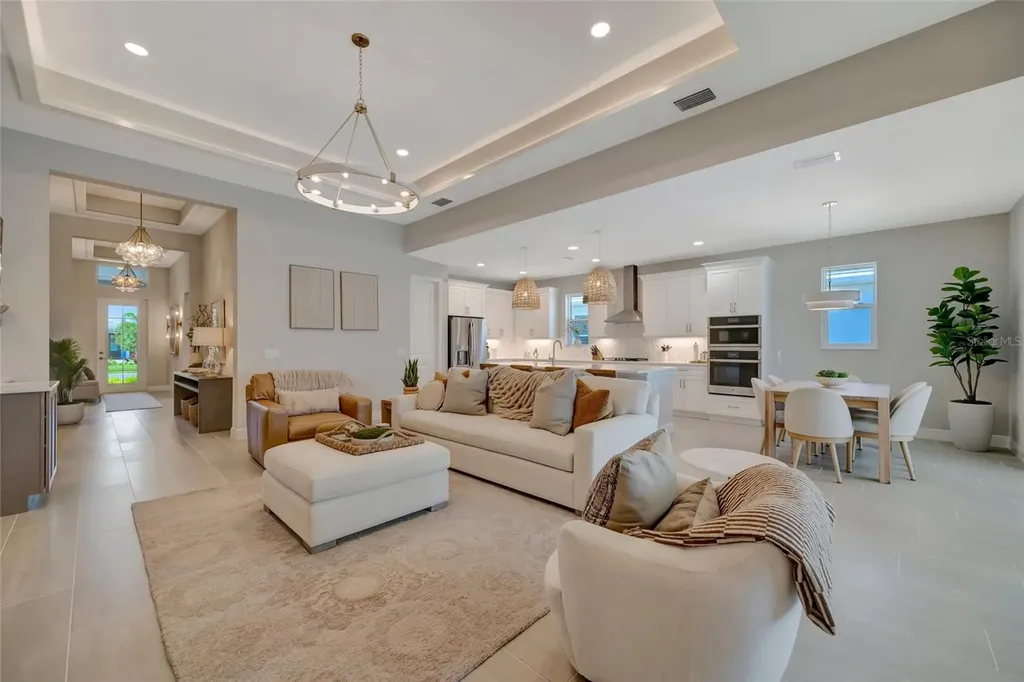 1124 Waterline Court Sarasota FL 34240