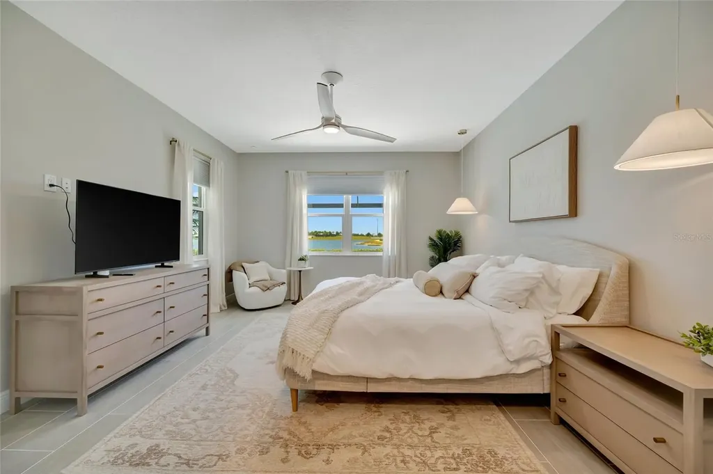 1124 Waterline Court Sarasota FL 34240