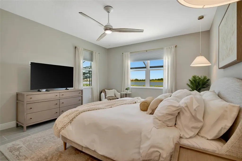 1124 Waterline Court Sarasota FL 34240