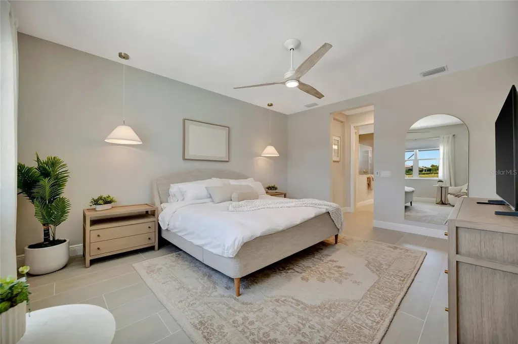1124 Waterline Court Sarasota FL 34240