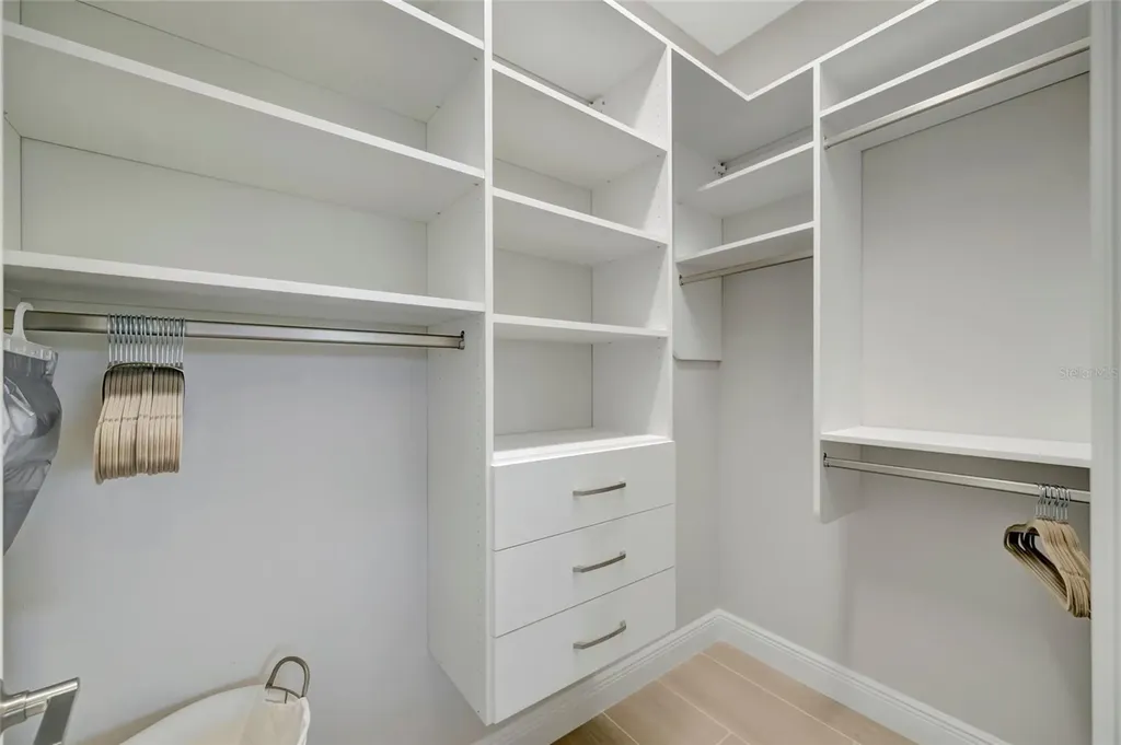 1124 Waterline Court Sarasota FL 34240
