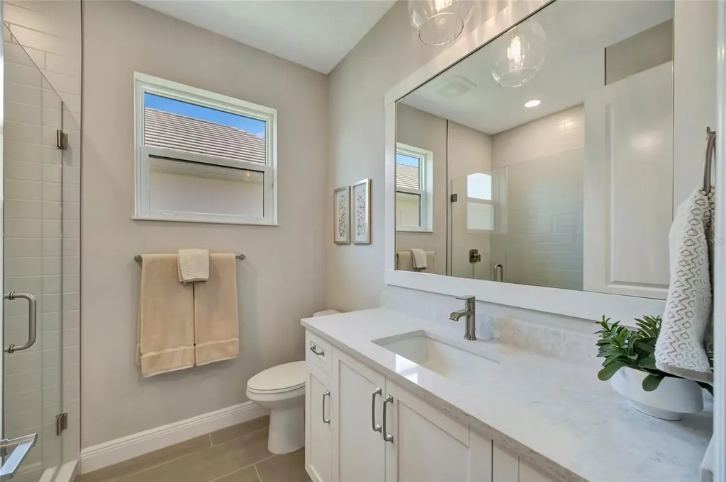 1124 Waterline Court Sarasota FL 34240