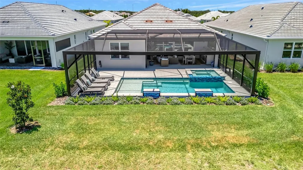 1124 Waterline Court Sarasota FL 34240