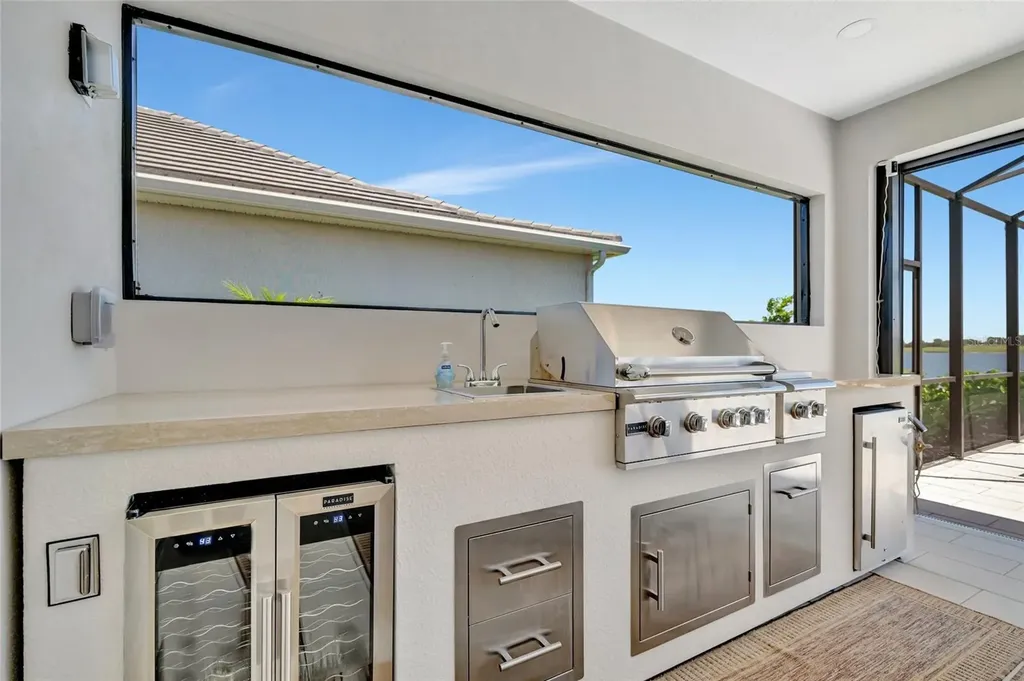 1124 Waterline Court Sarasota FL 34240