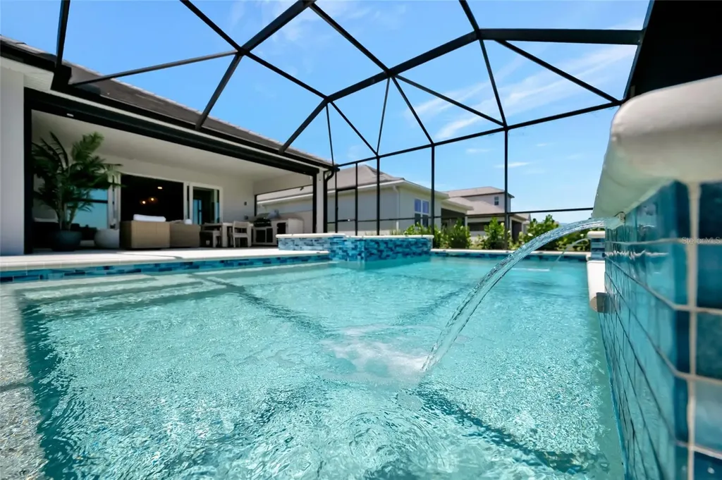 1124 Waterline Court Sarasota FL 34240