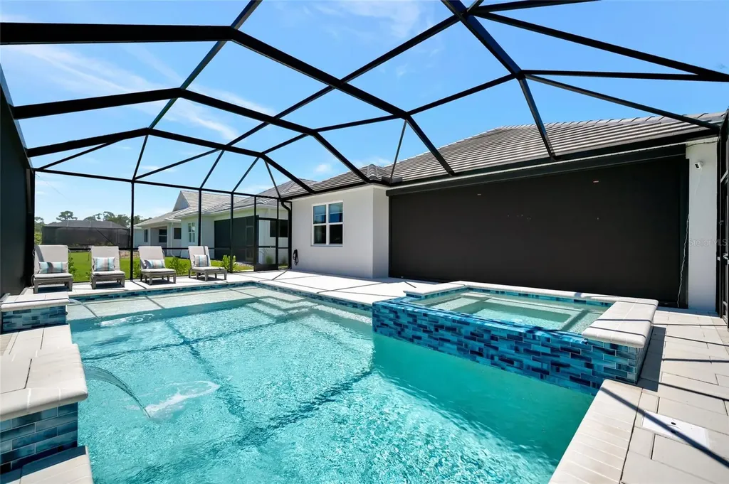 1124 Waterline Court Sarasota FL 34240