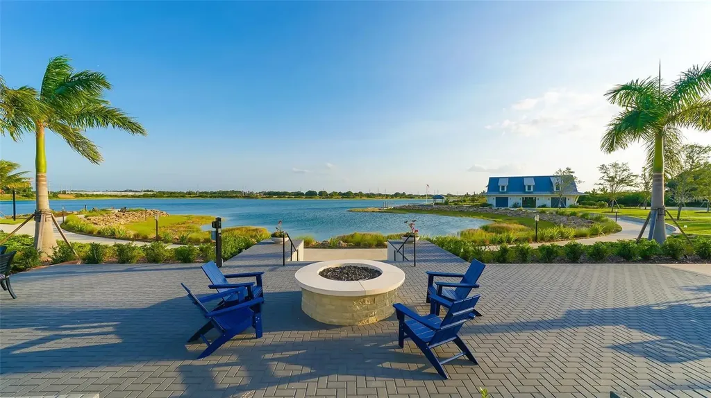 1124 Waterline Court Sarasota FL 34240