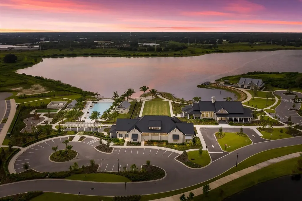1124 Waterline Court Sarasota FL 34240