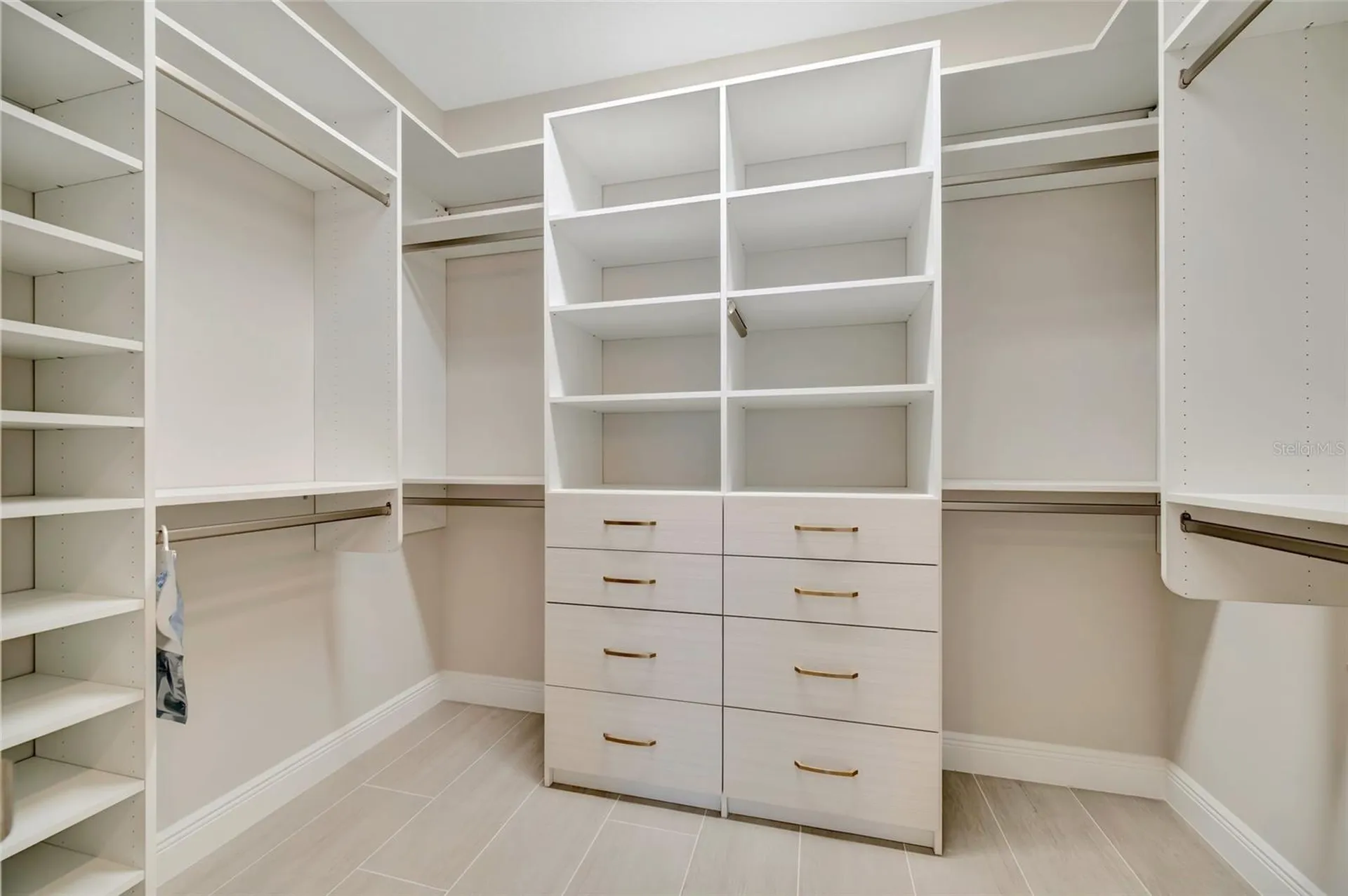 1124 Waterline Court Sarasota FL 34240