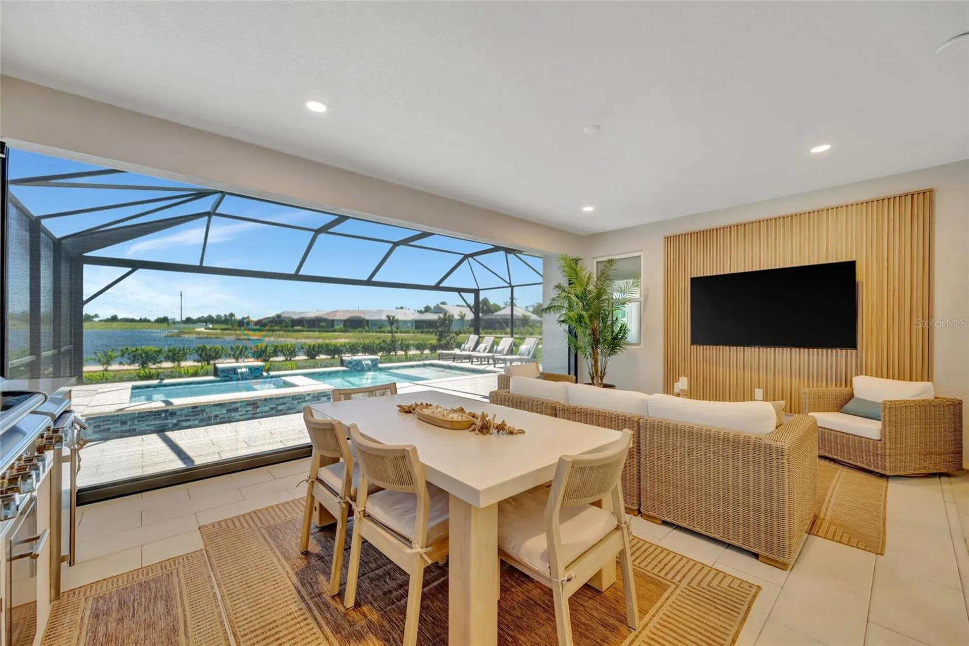 1124 Waterline Court Sarasota FL 34240