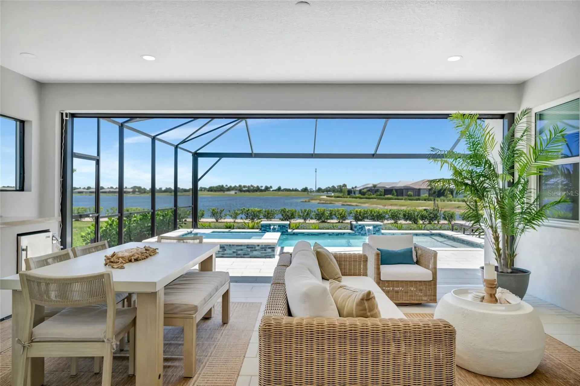 1124 Waterline Court Sarasota FL 34240