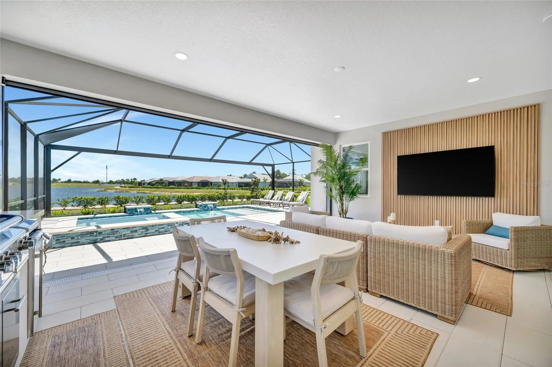 1124 Waterline Court Sarasota FL 34240