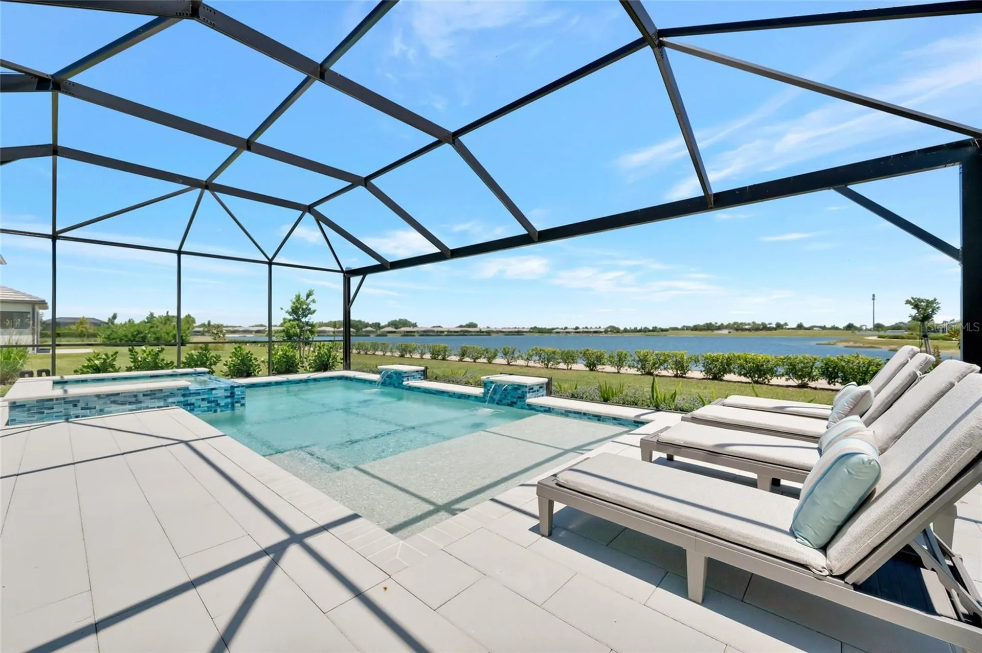 1124 Waterline Court Sarasota FL 34240