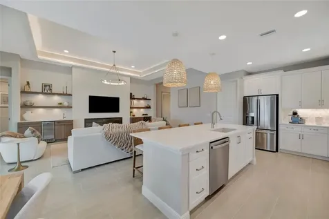 1124 Waterline Court Sarasota FL 34240