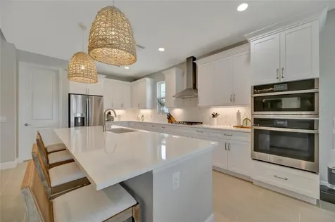 1124 Waterline Court Sarasota FL 34240