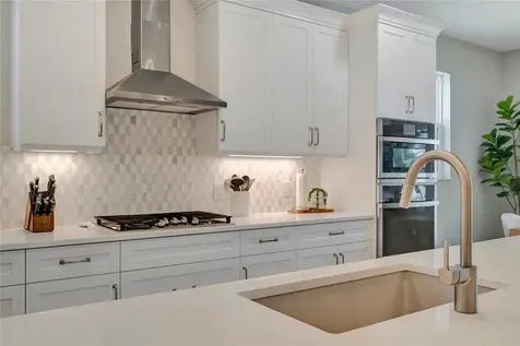 1124 Waterline Court Sarasota FL 34240