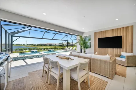 1124 Waterline Court Sarasota FL 34240