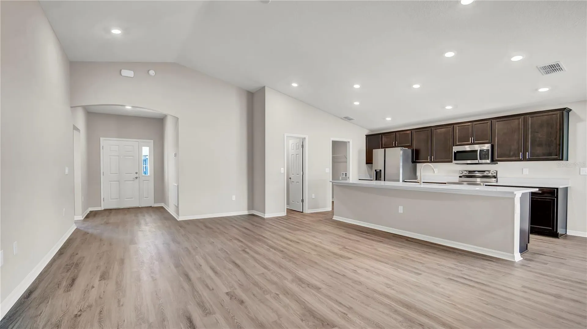 1005 Mountain Flower Lane Davenport FL 33837
