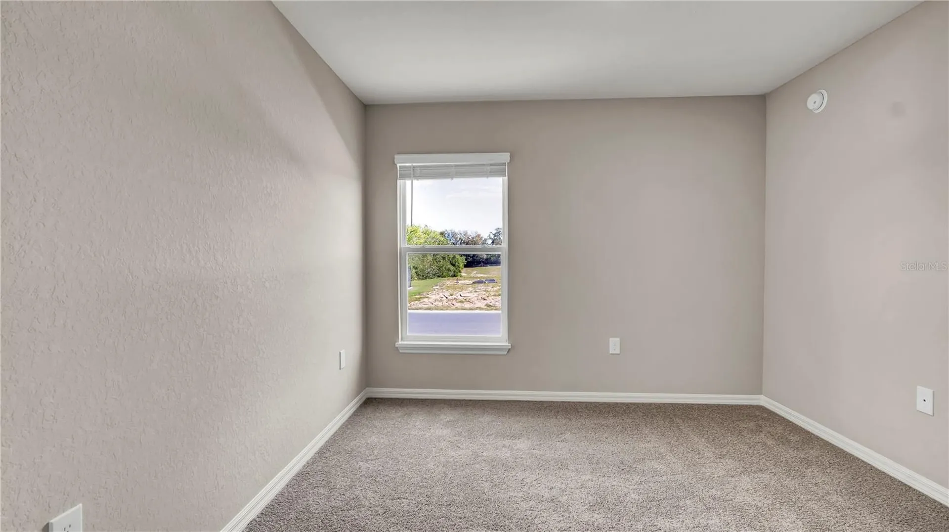 1005 Mountain Flower Lane Davenport FL 33837