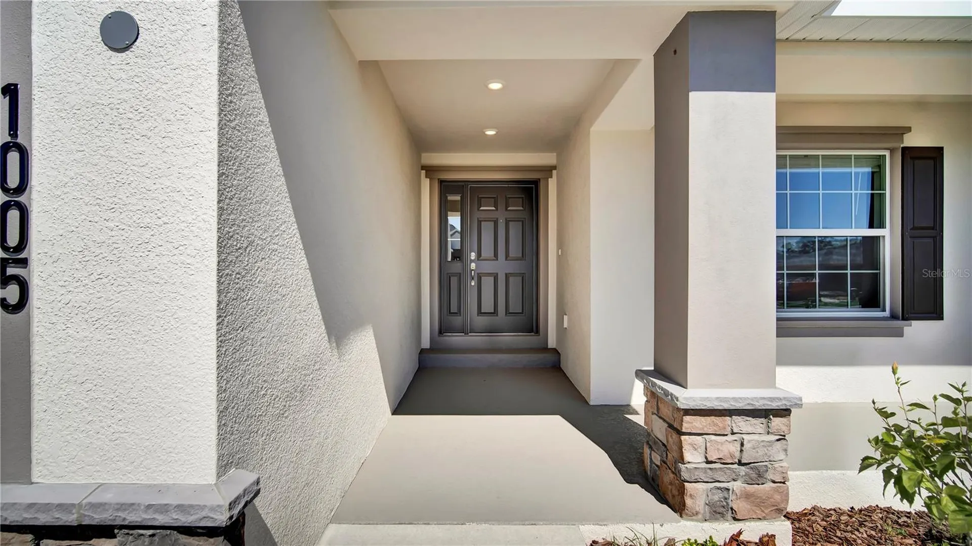 1005 Mountain Flower Lane Davenport FL 33837