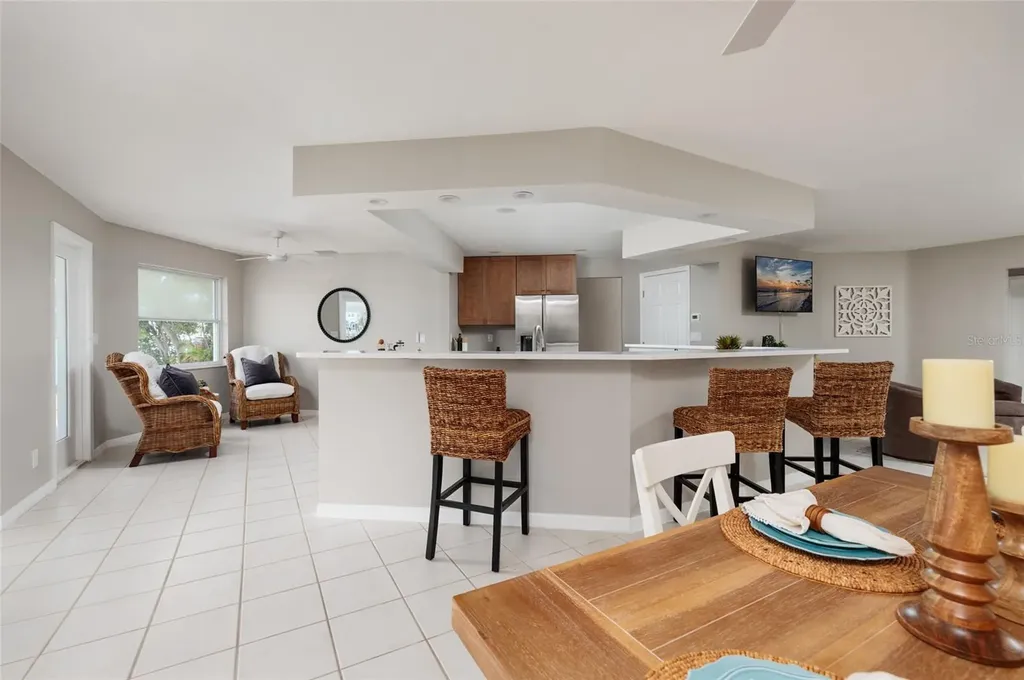 11055 4th Street E Treasure Island FL 33706