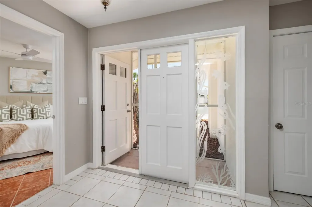 11055 4th Street E Treasure Island FL 33706