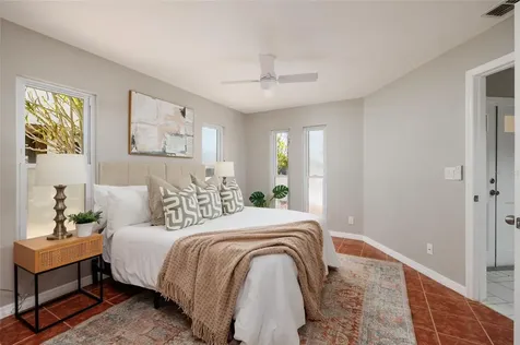 11055 4th Street E Treasure Island FL 33706
