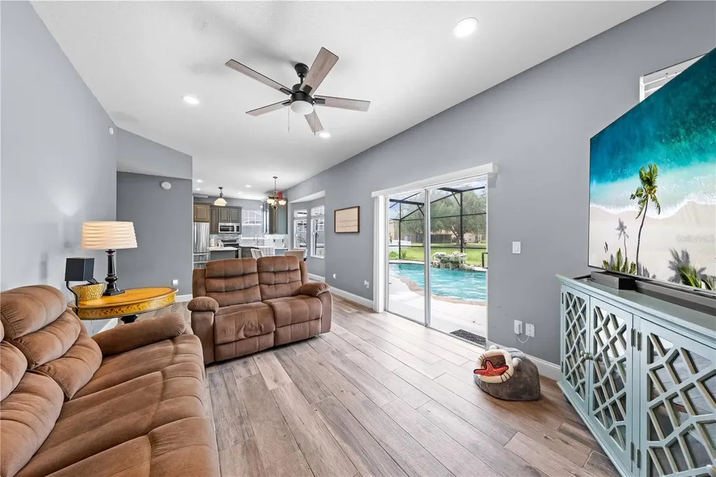 2743 Running Springs Loop Oviedo FL 32765