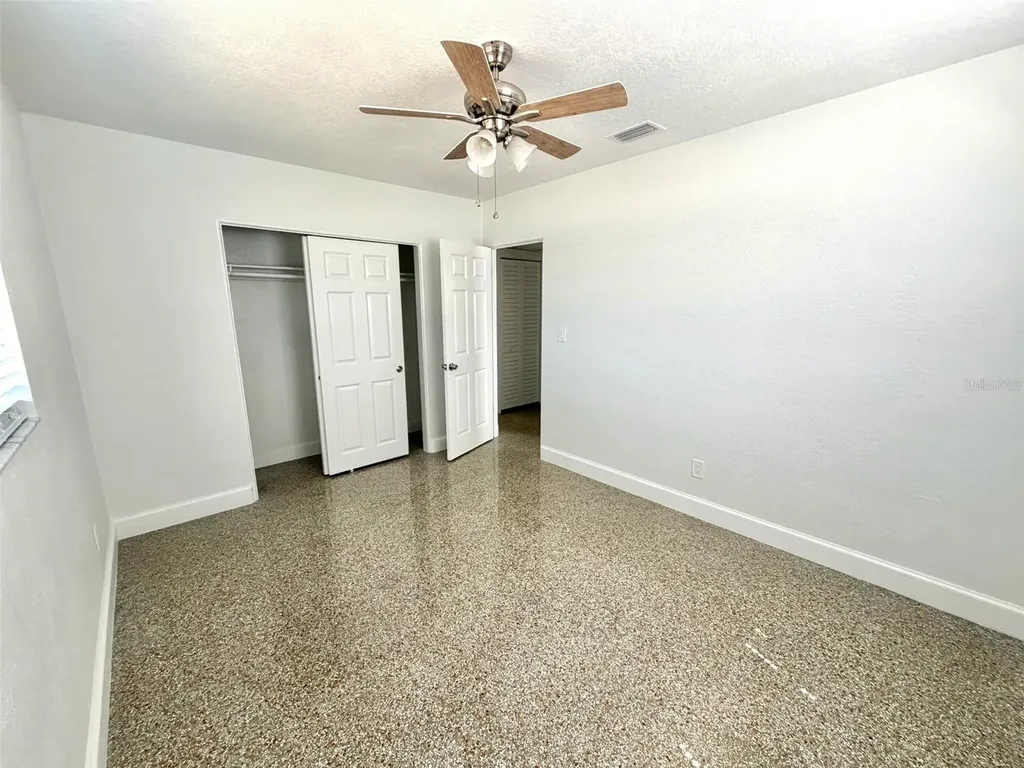 5731 66th Avenue N Pinellas Park FL 33781