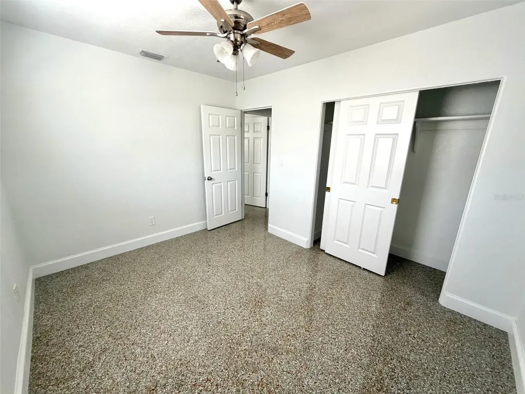 5731 66th Avenue N Pinellas Park FL 33781