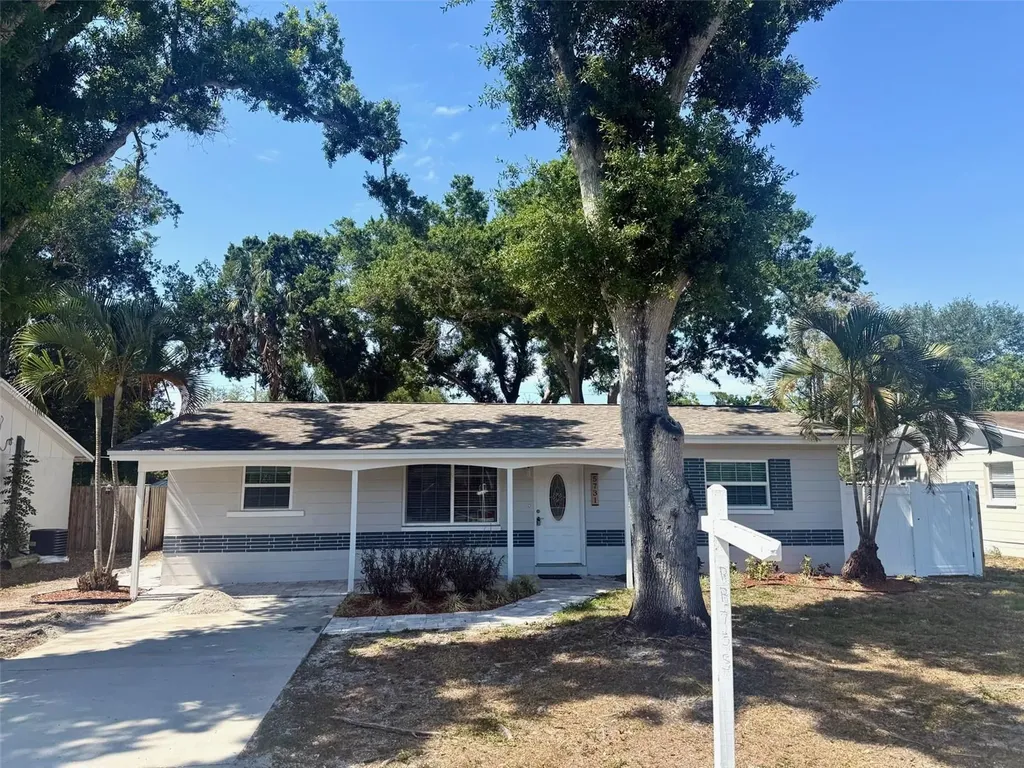 5731 66th Avenue N Pinellas Park FL 33781