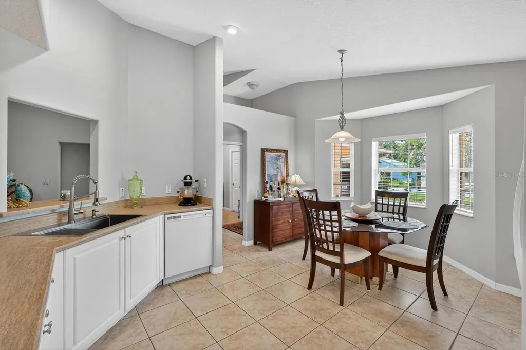 39 Wheeling Lane Palm Coast FL 32164