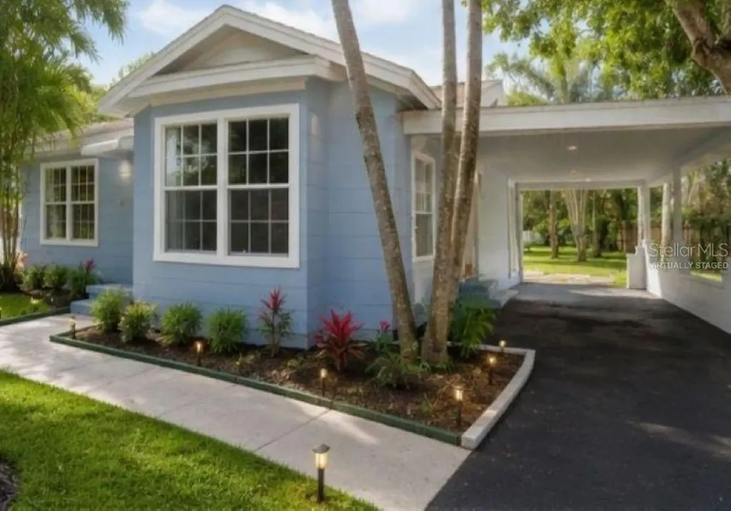 1714 2nd Avenue E Bradenton FL 34208