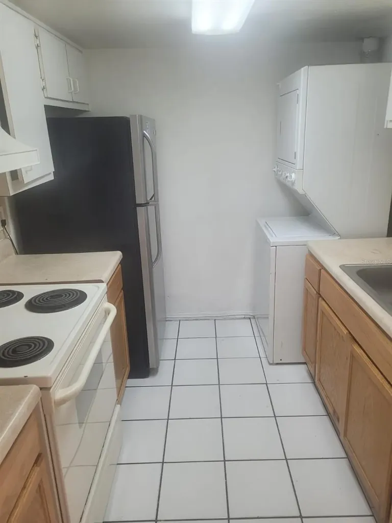 804 Sky Lake Circle Orlando FL 32809