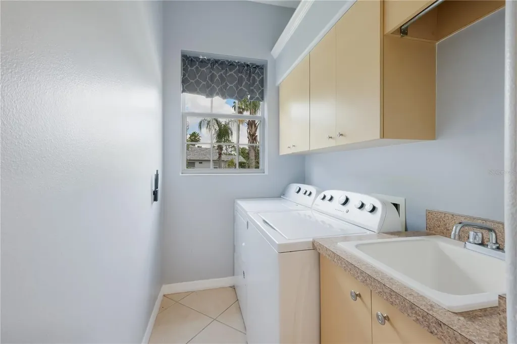 7726 Jay Watch Glen Bradenton FL 34202