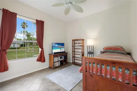 7726 Jay Watch Glen Bradenton FL 34202