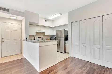 4142 Central Sarasota Parkway Sarasota FL 34238