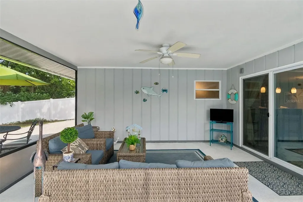 4323 Pine Meadow Terrace Sarasota FL 34233