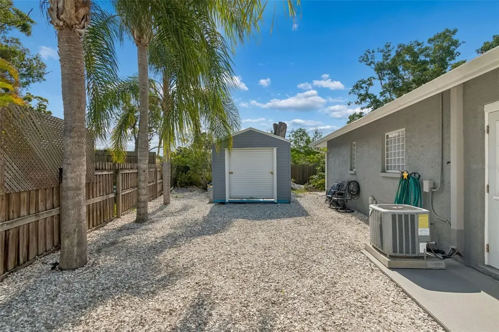 4323 Pine Meadow Terrace Sarasota FL 34233
