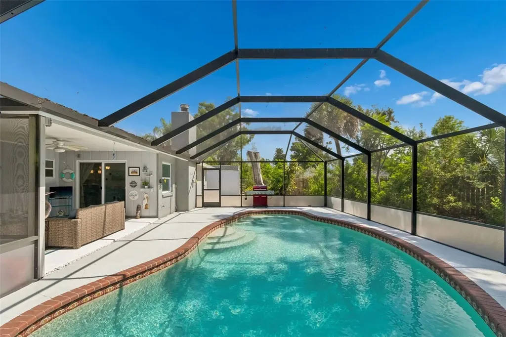 4323 Pine Meadow Terrace Sarasota FL 34233