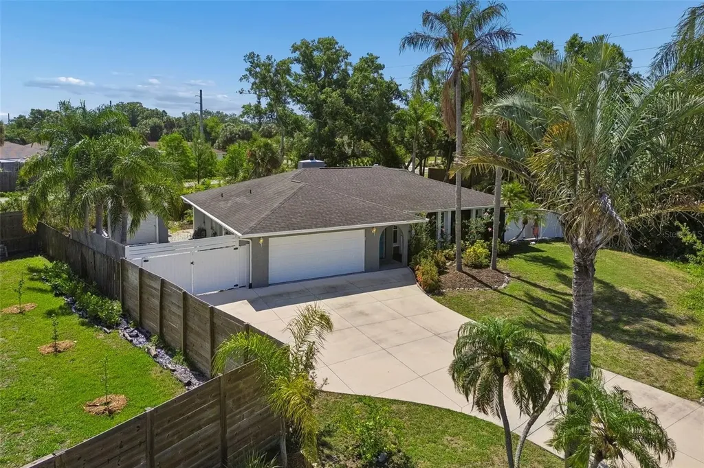 4323 Pine Meadow Terrace Sarasota FL 34233