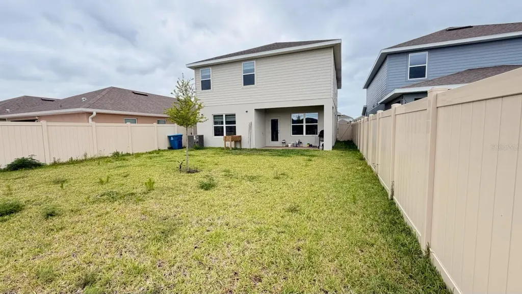 1046 Grantham Lane SE Palm Bay FL 32909